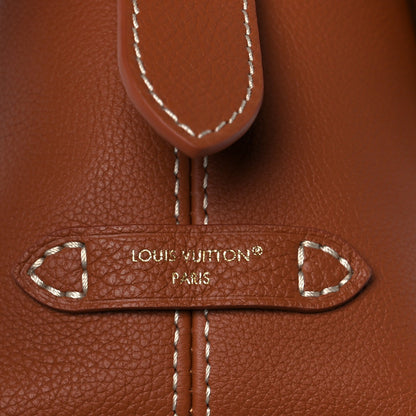 Grained Calfskin Low Key Messenger Cognac