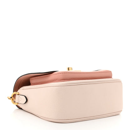 Grained Calfskin Lockme Tender Quartz