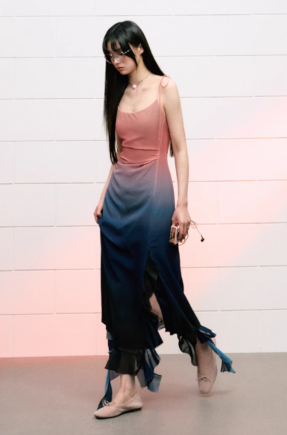 Design suspender dress high waist summer waist slimming gradient irregular long skirt R3328