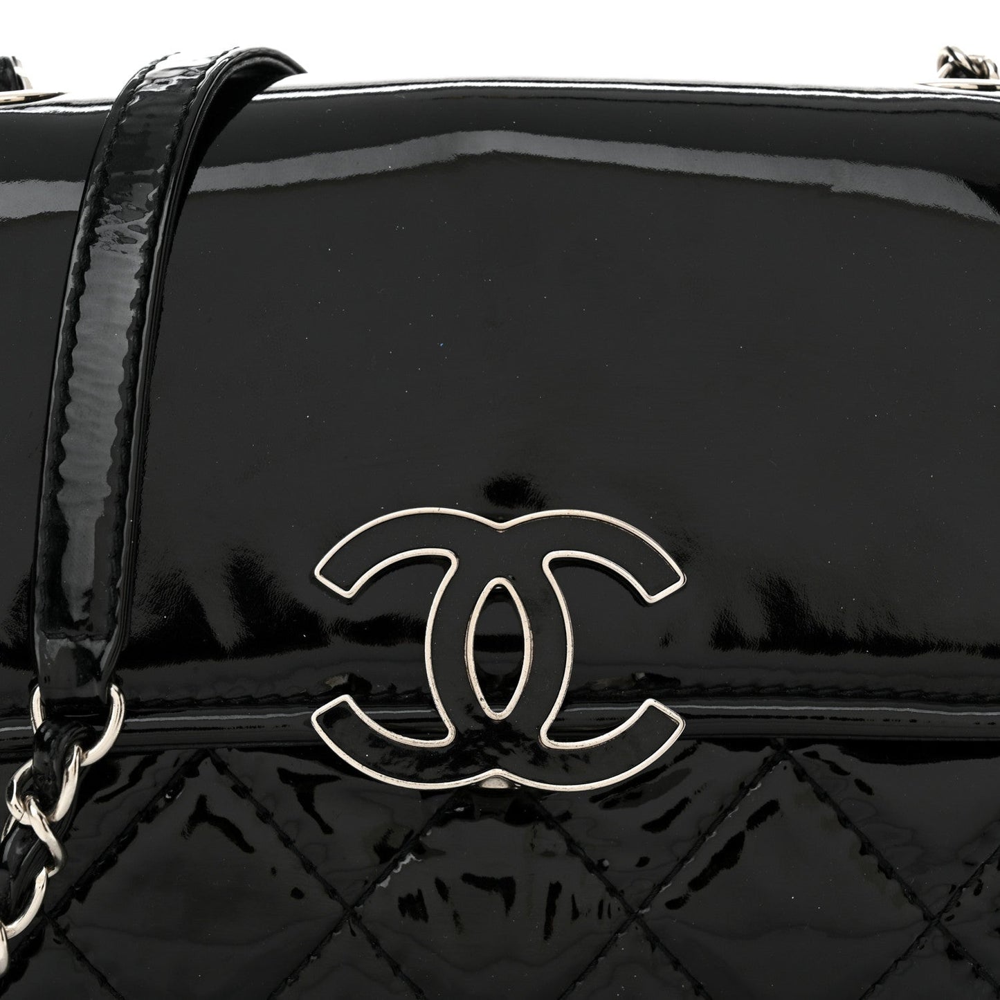 Patent Quilted Hamptons Flap Bag Black