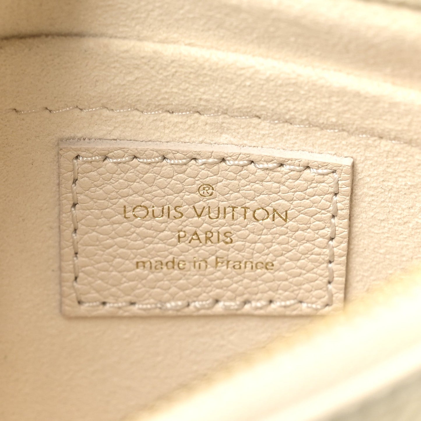 Epi Monogram Milky Way Marellini Quartz