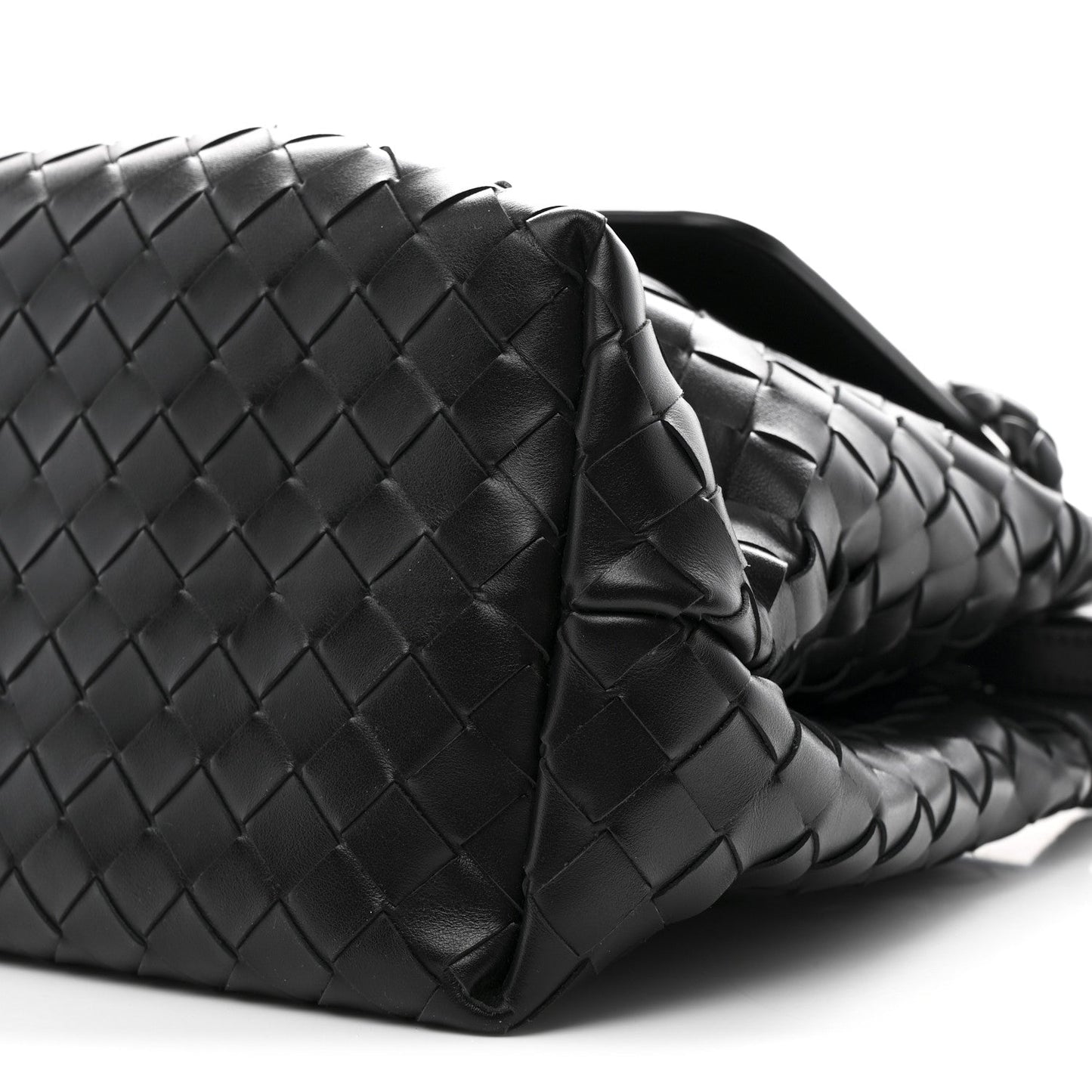 Calfskin Intrecciato Medium Andiamo Messenger Bag Black