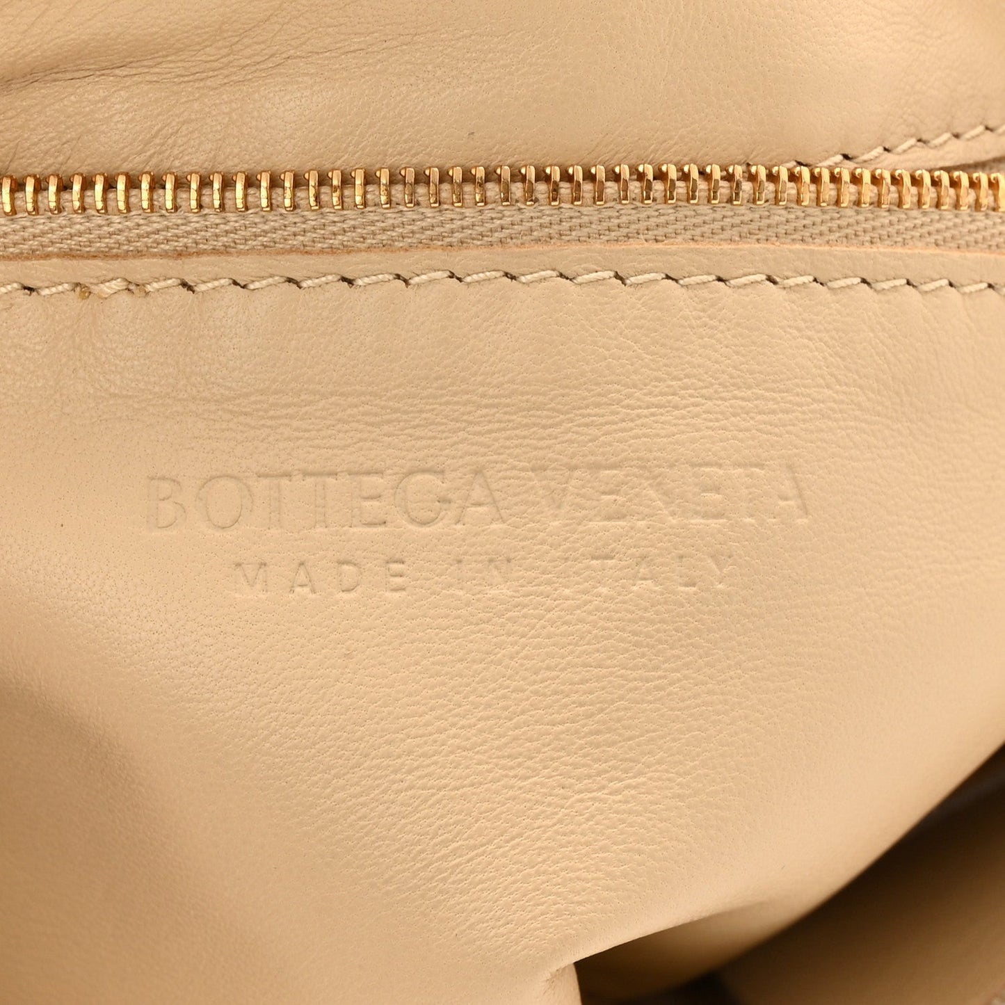 Grained Calfskin Maxi Intrecciato Cassette Crossbody Bag Porridge
