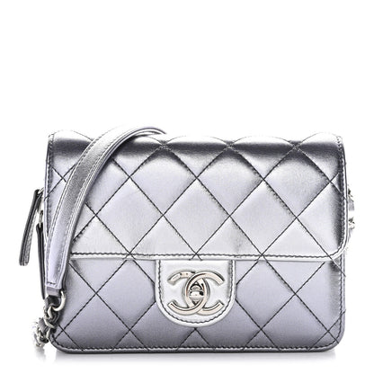 Metallic Lambskin Like A Wallet Flap Silvery Black