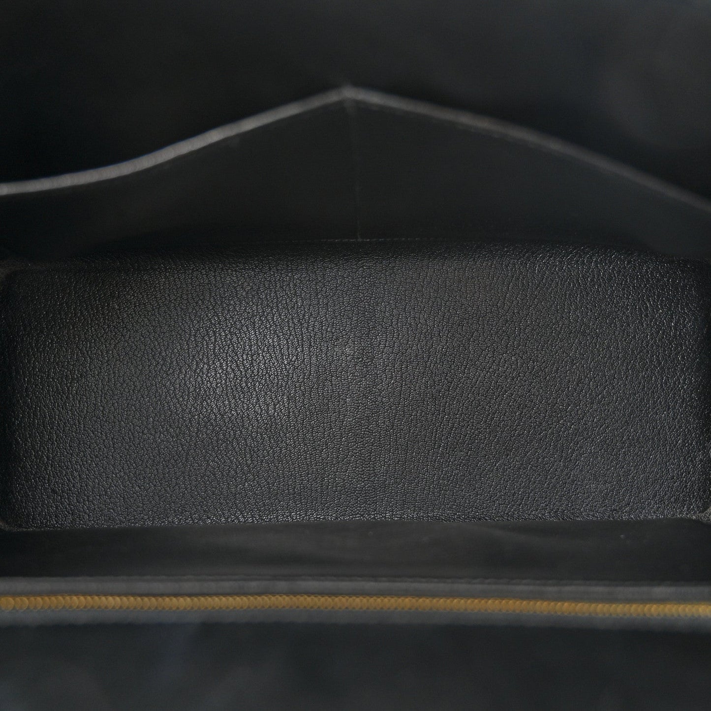 Box Kelly Sellier 32 Black