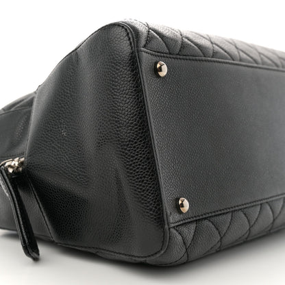 Caviar Quilted Bowler Black