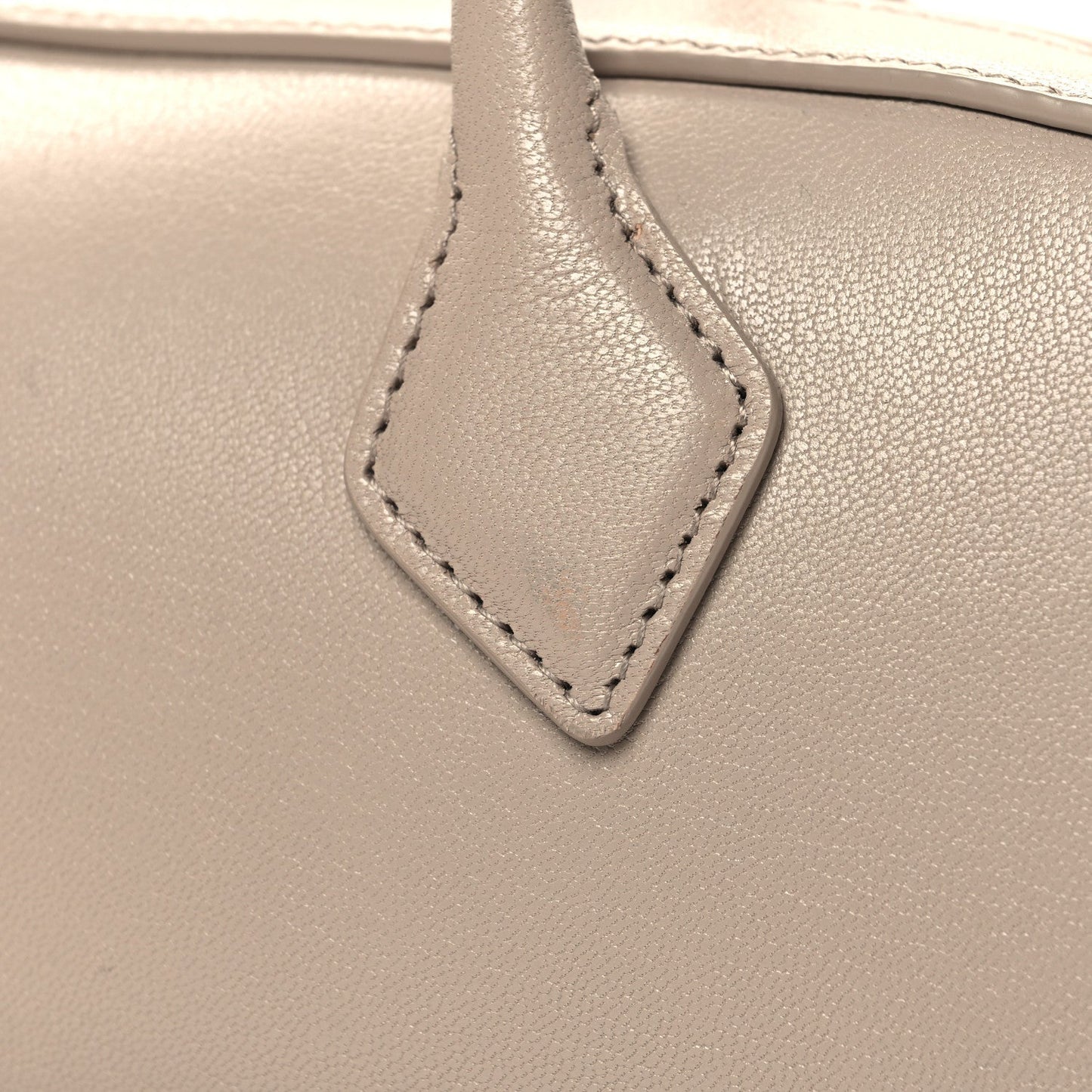 Shiny Goatskin Medium Le Teckel Bag Grege