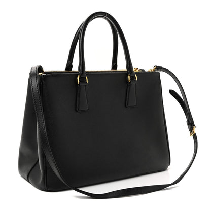 Saffiano Medium Galleria Double Zip Tote Black