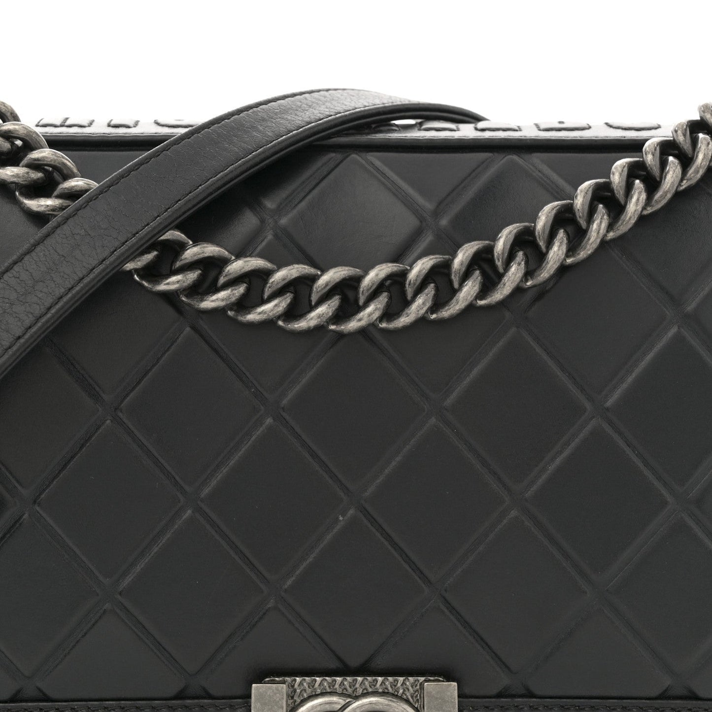 Calfskin Embossed New Medium Paris Salzburg Boy Flap Black