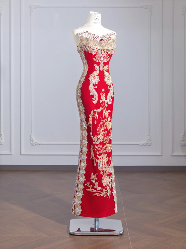 Red, heavy-duty strapless, fitted waist, vintage embroidered long ball gown/bridal dress R8254