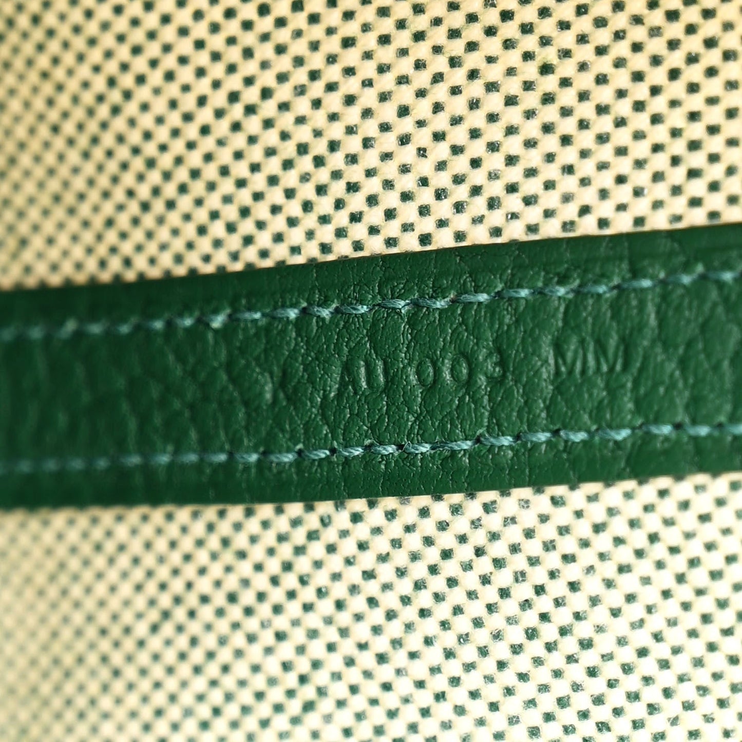 H Viking Negonda Neo Garden 23 Ecru Vert Moyen