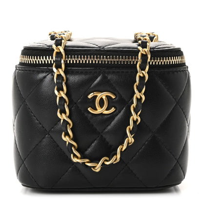 Lambskin Quilted Mini Pearl Crush Vanity Case With Chain Black