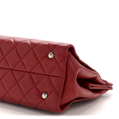 Caviar Quilted Timeless CC Shopping Tote Red