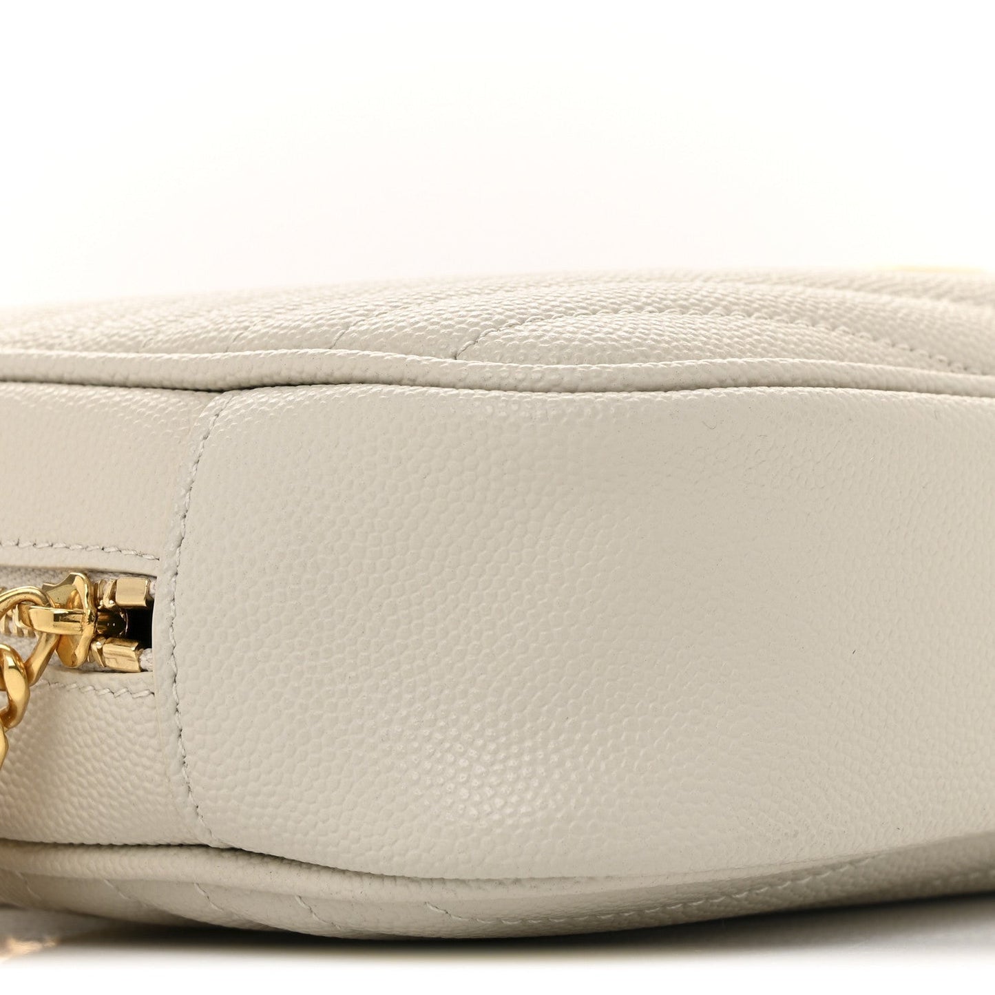 Grain De Poudre Matelasse Monogram Mini Lou Camera Bag Crema Soft