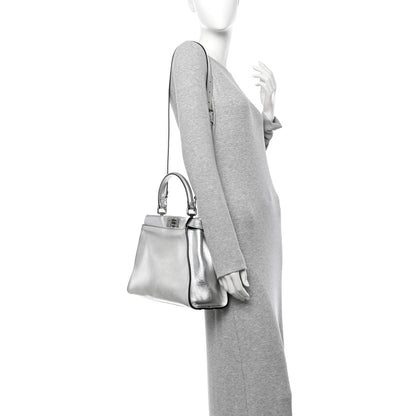 Vitello Catalan Mirror Medium Peekaboo Iconic Satchel Argento