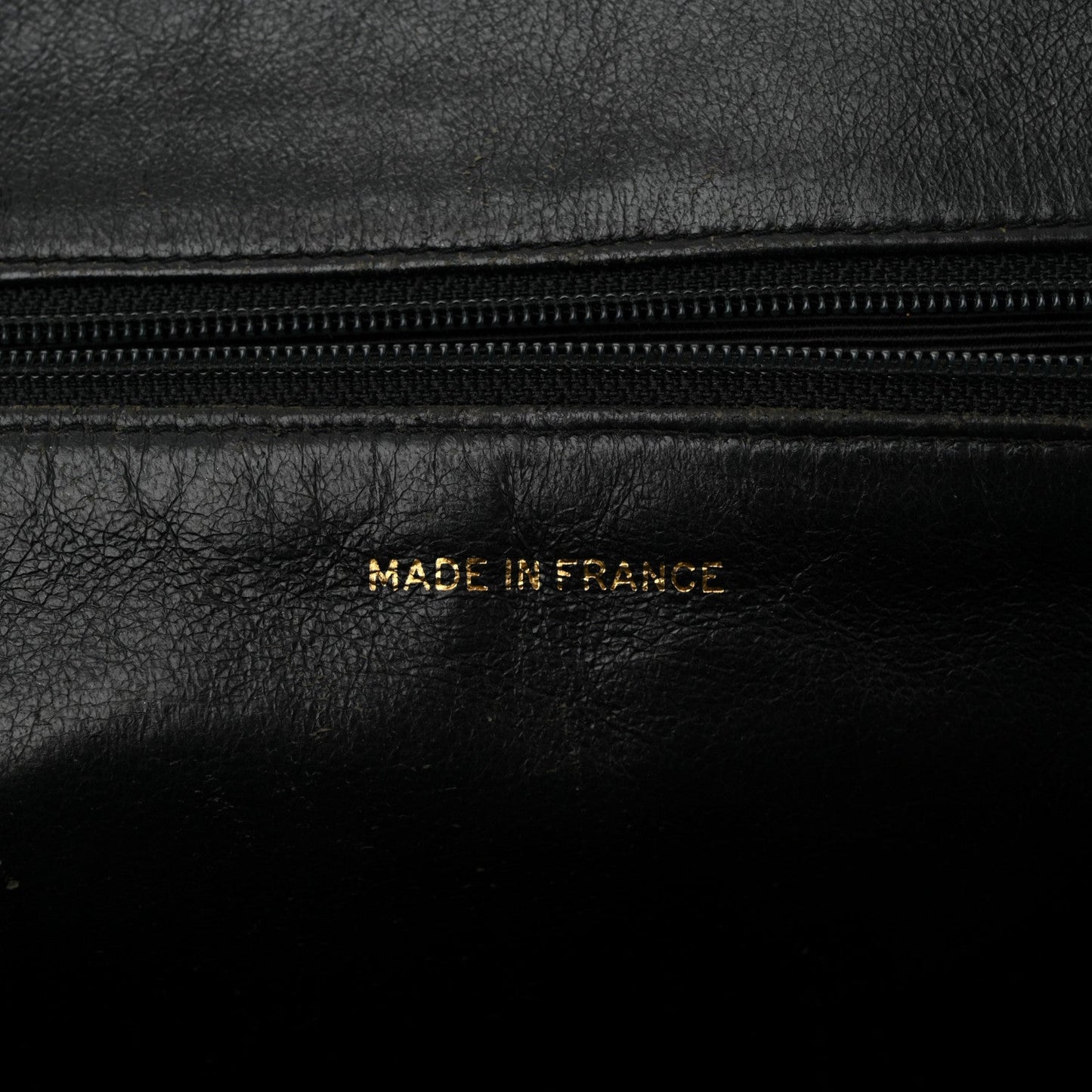 Caviar CC Tote Black