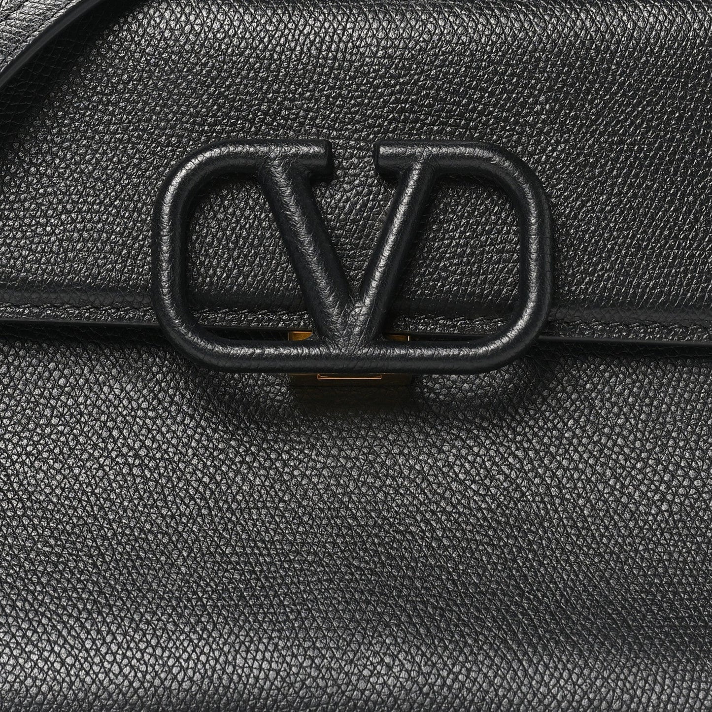 Grainy Calfskin Small VSling Top Handle Bag Black