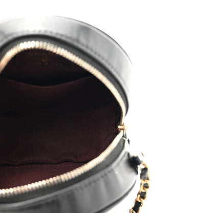 Lambskin Quilted Round Clutch With Chain Black