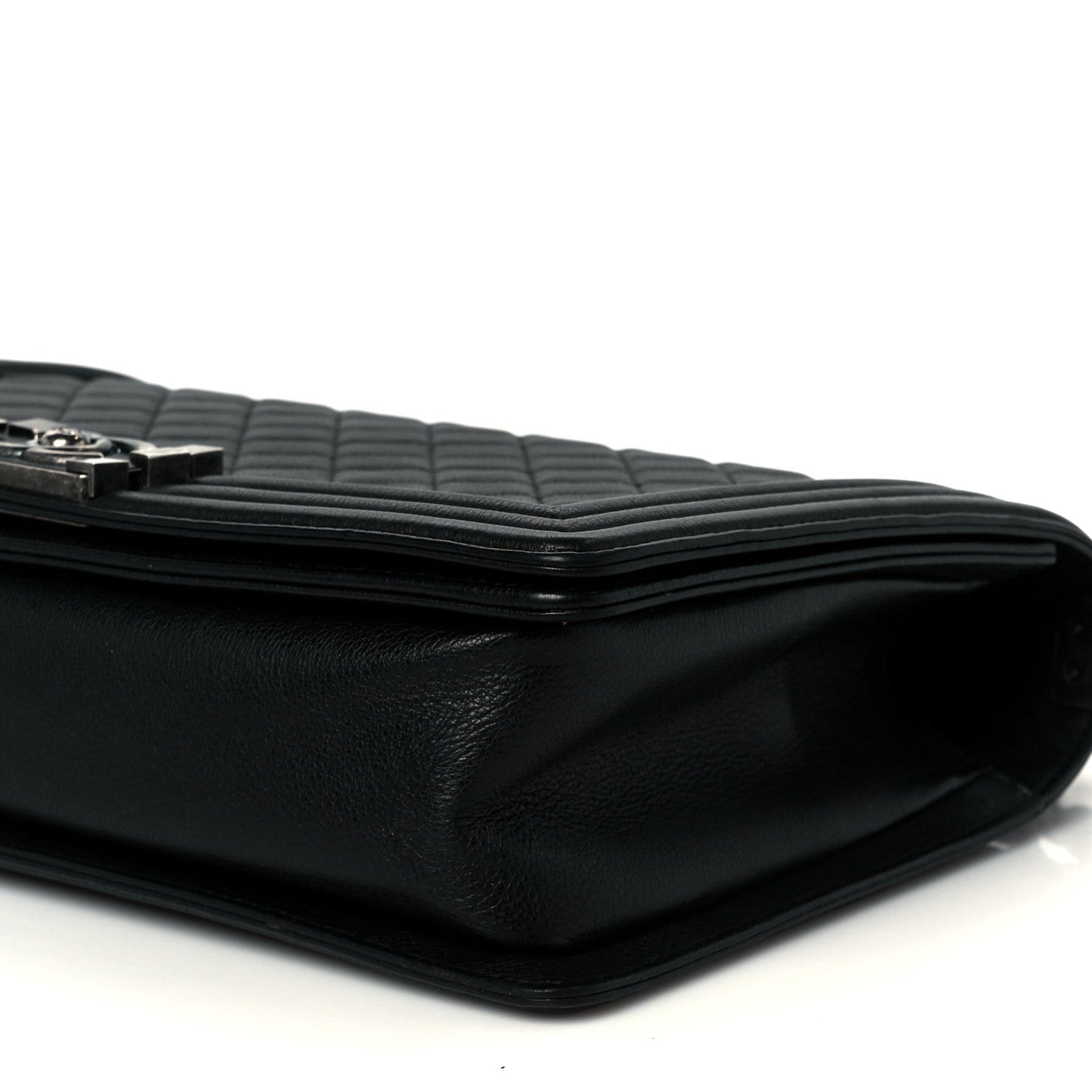 Grained Calfskin Quilted New Medium Boy Flap Black