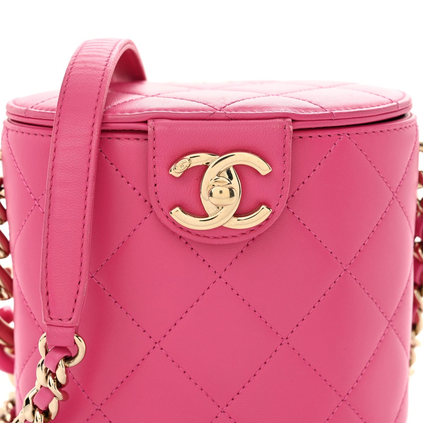 Lambskin Resin Elegant Chain Vanity Case Dark Pink