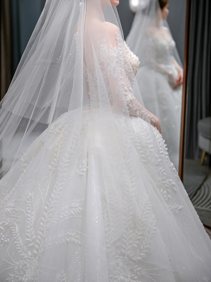 Dreamy Ball Gown Tulle Applique Long Sleeves With Veil Long Wedding Dresses C4226