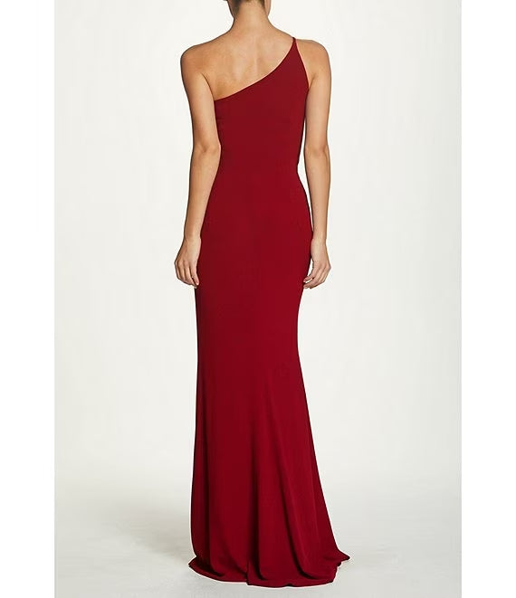 Asymmetric one shoulder collar with front slit and sleeveless evening dress