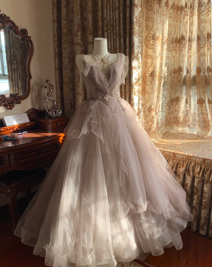 Charming Spaghetti Straps Light Pink V Neck Tulle Beaded Ball Gown Formal Long Birthday Party Dress