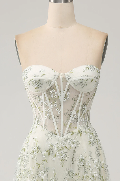 Glamorous Strapless Floral Embroidered Corset Lace-Up Back Tulle Maxi Prom Dress with High Slit
