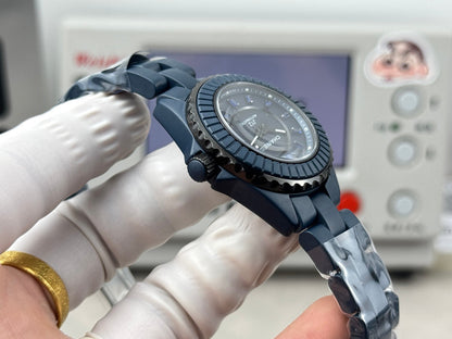 J12 33MM BLEU SAPPHIRE BEZEN BLUE CERAMIC STEEL