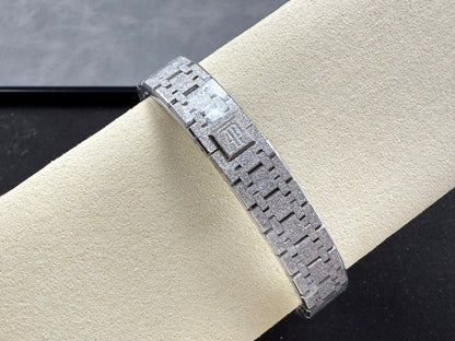 Audemars Piguet Royal Oak Mini Frosted Quartz 23mm Silver Dial