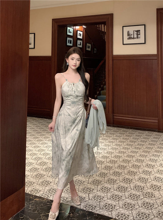 Green suspender halter dress unique chiffon sunscreen cardigan two-piece set R0616