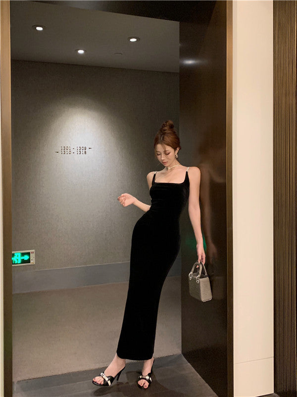 Square collar vest black velvet suspender dress 2025 temperament slim fit inner hip dress R1473