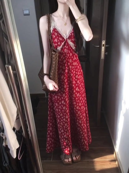 Beautiful little skirt tea break French retro red dress v-neck floral suspender skirt R0614