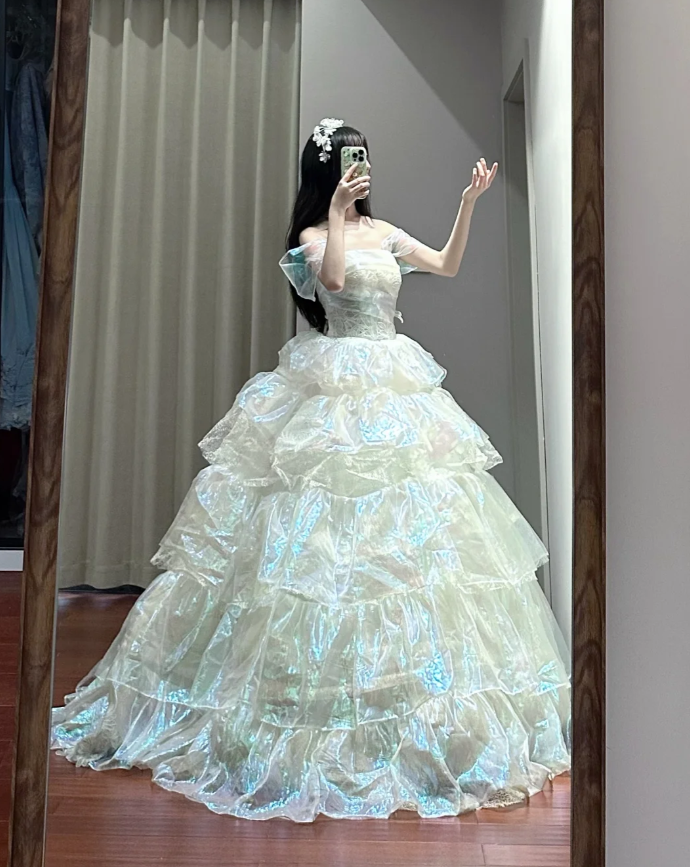 Chic Off The Shoulder Layered Long Ball Gown Formal princess Quinceanera Dress