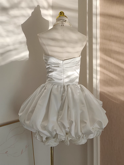 Sexy Ball Gown Sweetheart White Satin Vacation Dresses Short Birthday Outfits