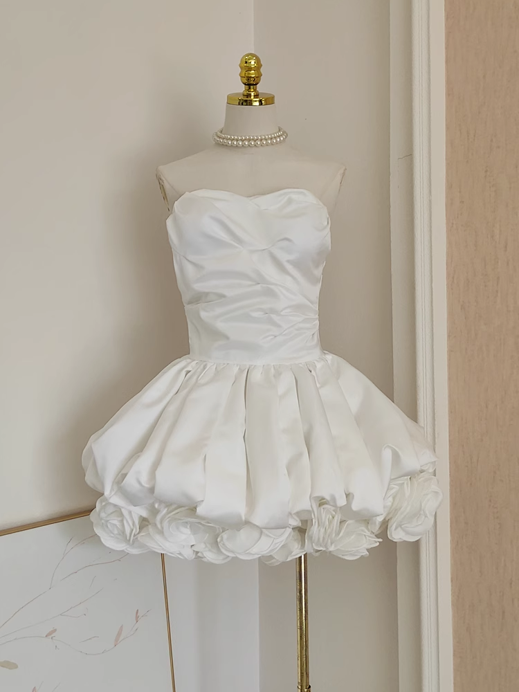 Sexy Ball Gown Sweetheart White Satin Vacation Dresses Short Birthday Outfits