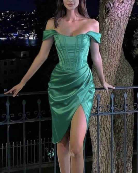 Green slim fit short Homecoming dress