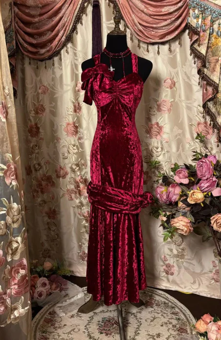 Vintage Burgundy Velvet Mermaid Prom Dress Long Evening Gown