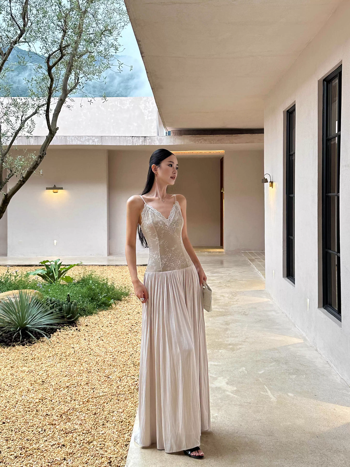 Unique Apricot Spaghetti Straps V Neck Lace Satin A Line Long Evening Dress Party Gown