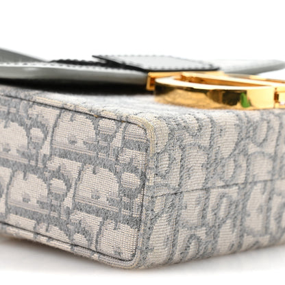 Oblique 30 Montaigne Box Bag Grey