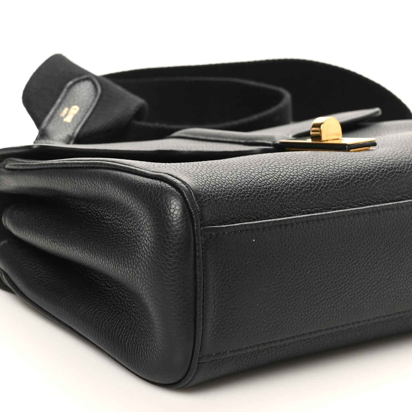 Grained Calfskin Teen Soft 16 Shoulder Bag Black