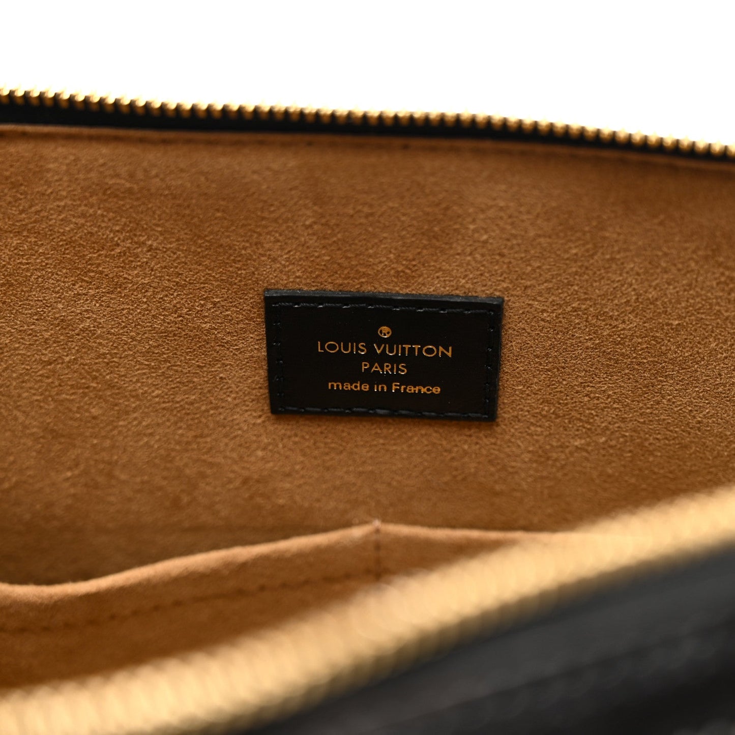 Transformed Canvas Patent Time Trunk Alma PM Beige