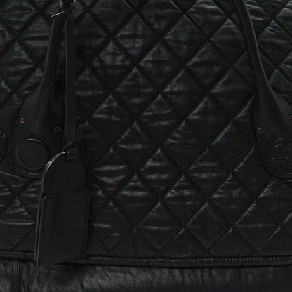 Coated Canvas Quilted Large Garment Travel Bag Black