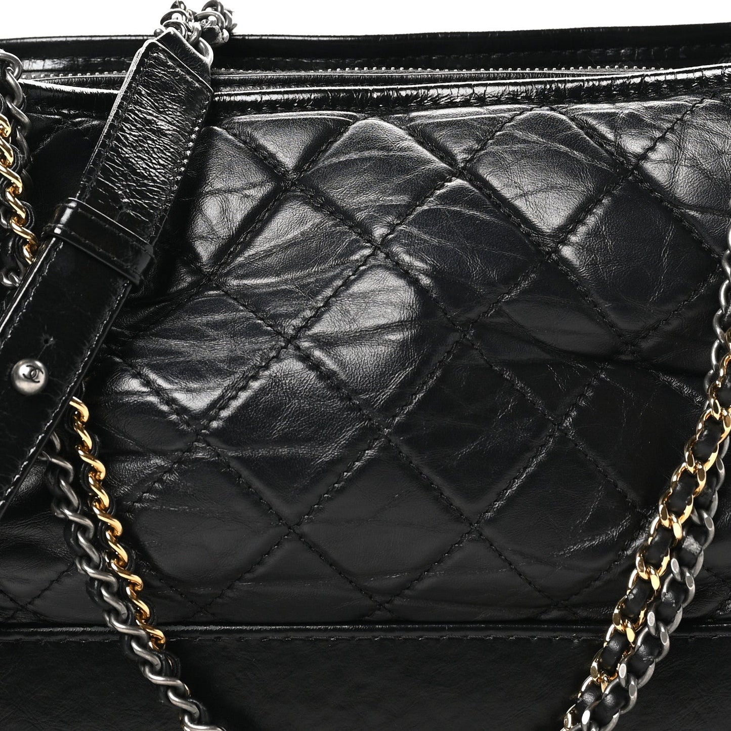Aged Calfskin Quilted Medium Gabrielle Hobo Black