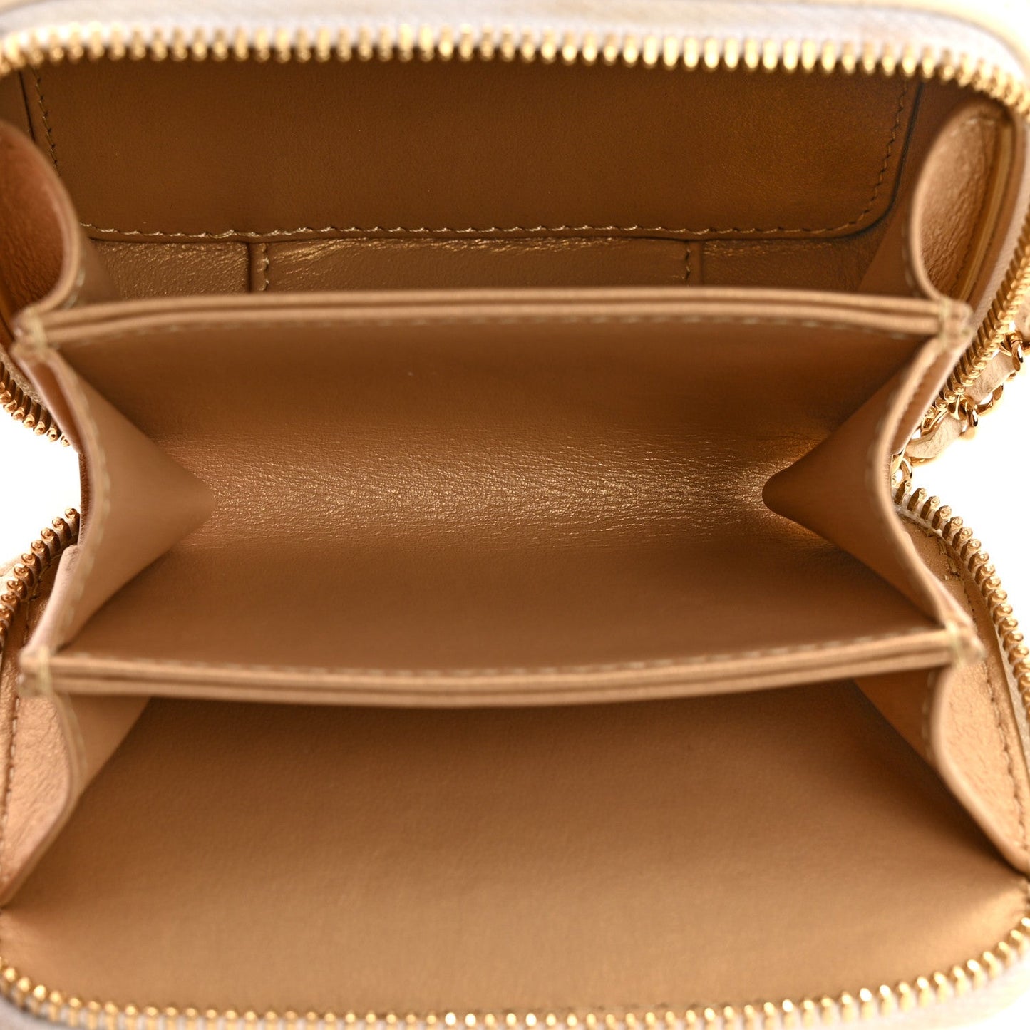 Lambskin Quilted Golden Plate Clutch With Chain White