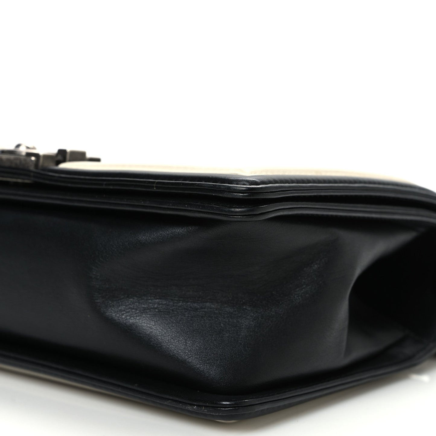 Calfskin Pleated Medium Boy In Rome Flap Black White