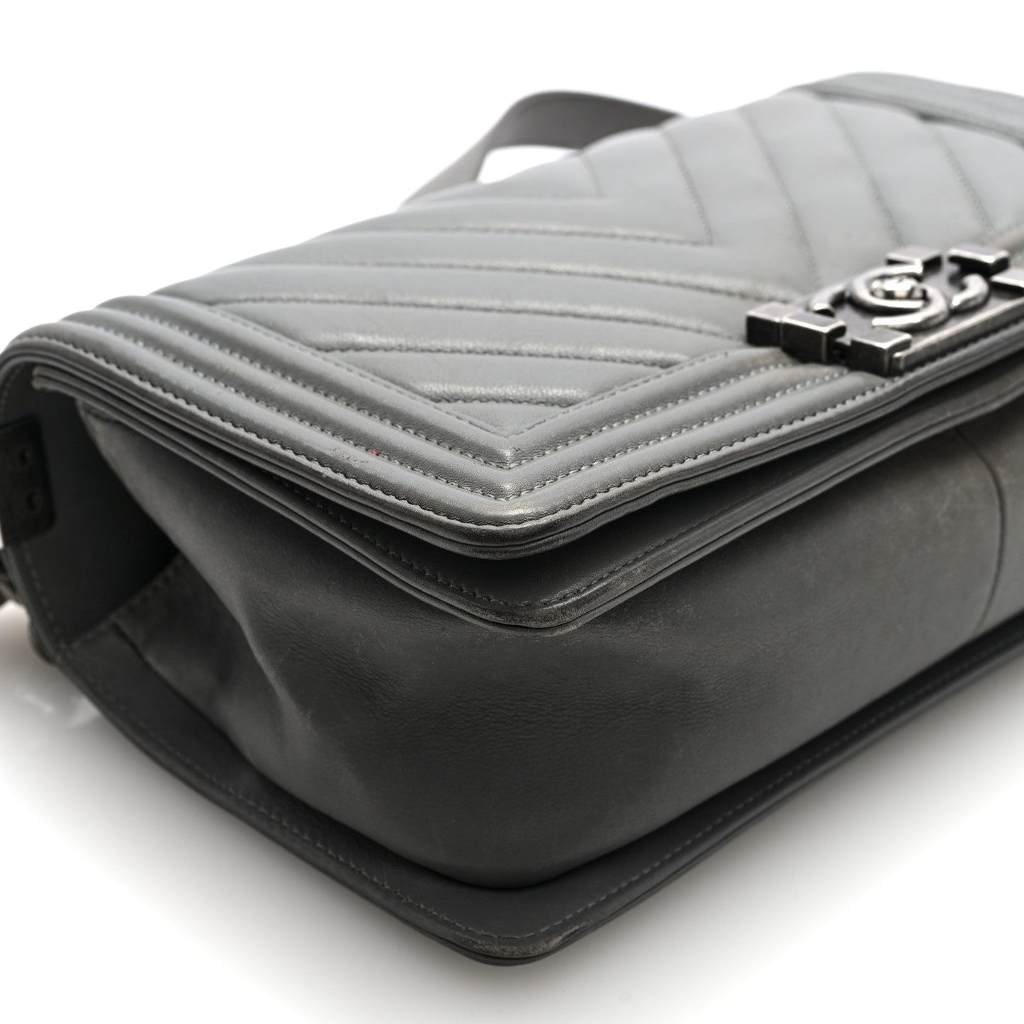 Lambskin Chevron Quilted Medium Boy Flap Grey
