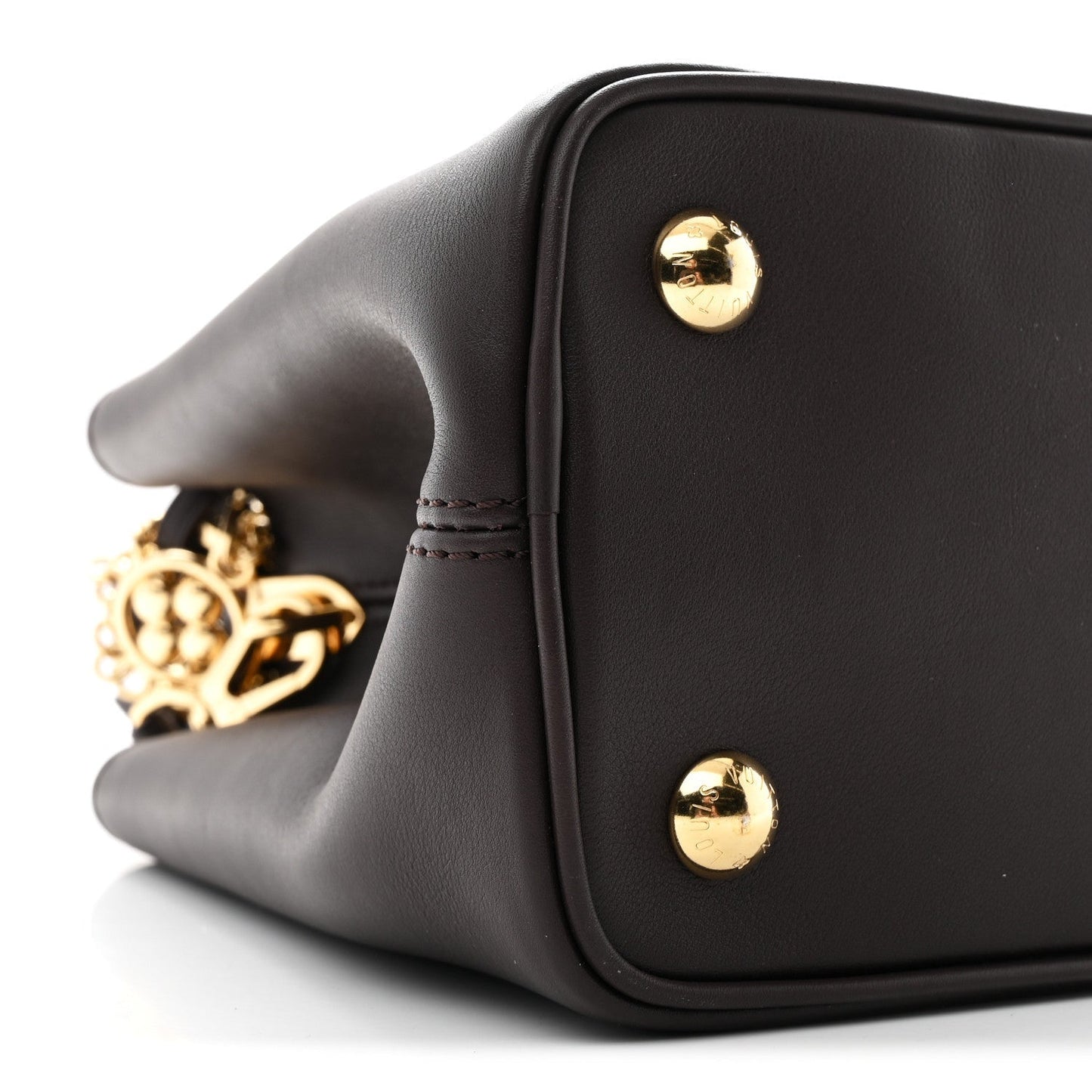 Smooth Calfskin Capucines MM Souple Chocolate