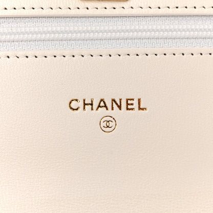 Lambskin Quilted CC Pearl Crush Wallet on Chain WOC White