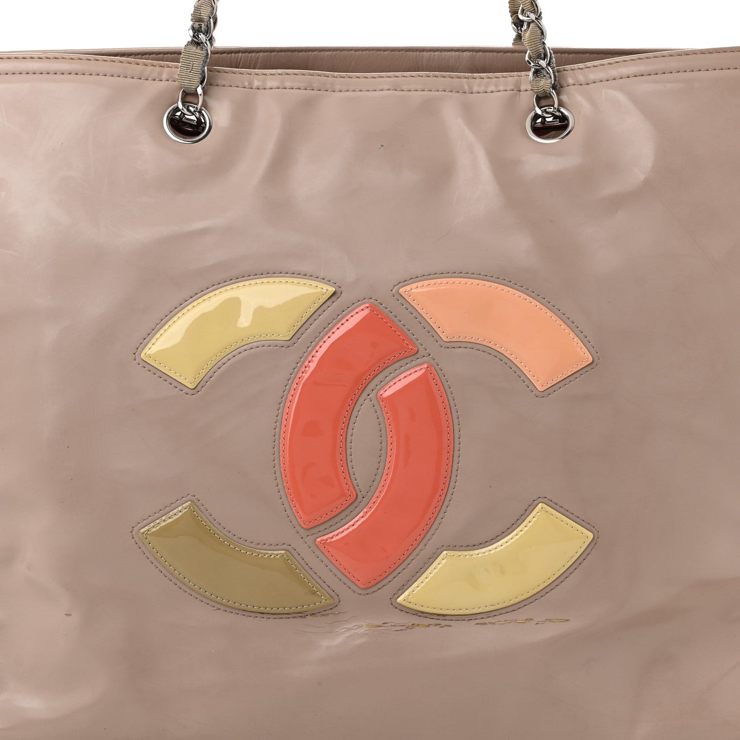 Vinyl Large Lipstick Tote Dark Beige